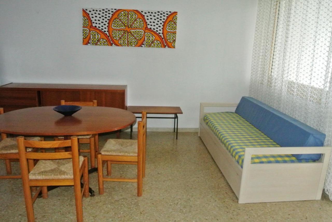 Condominio Villa Chiara Lignano Sabbiadoro Esterno foto